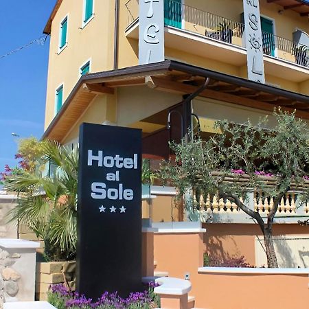 Hotel Al Sole - Enjoy Holiday Cavaion Veronese Exterior photo