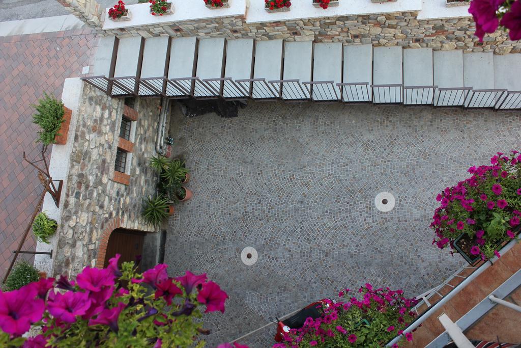 Hotel Al Sole - Enjoy Holiday Cavaion Veronese Exterior photo